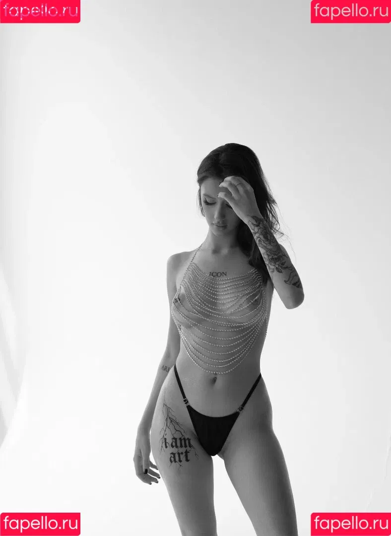 Stas Shmel / ekrnw / shmeliys Onlyfans Photo Gallery 