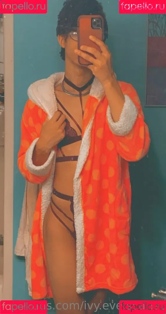 Ivyevescarlet / ivy.eve.scarlet Onlyfans Photo Gallery 