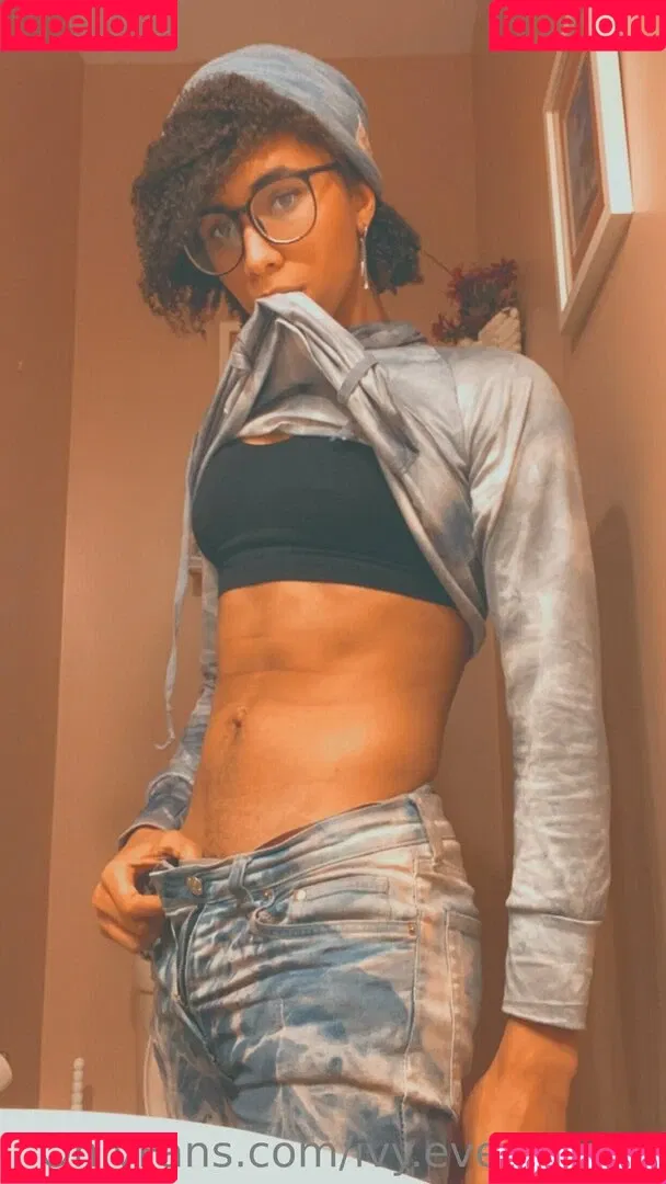 Ivyevescarlet / ivy.eve.scarlet Onlyfans Photo Gallery 