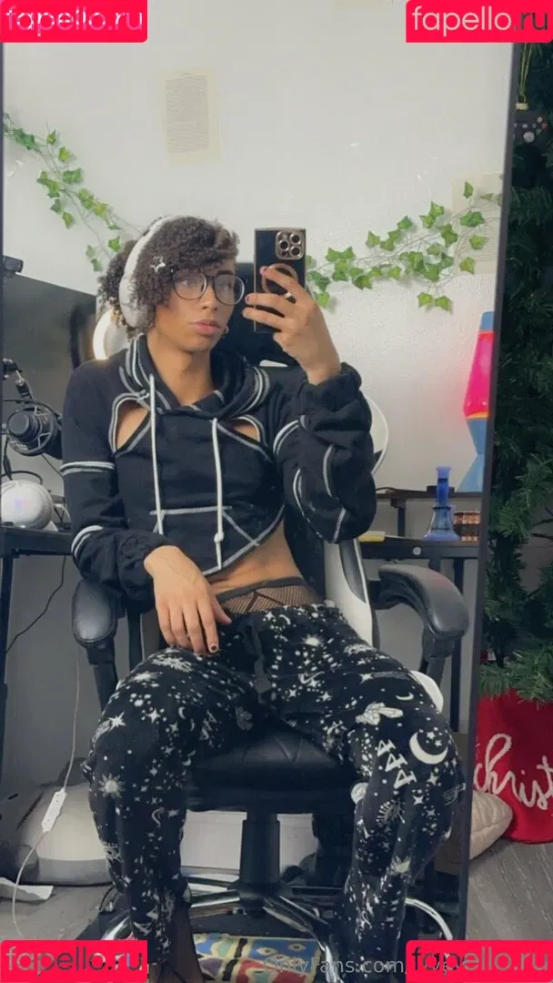 Ivyevescarlet / ivy.eve.scarlet Onlyfans Photo Gallery 