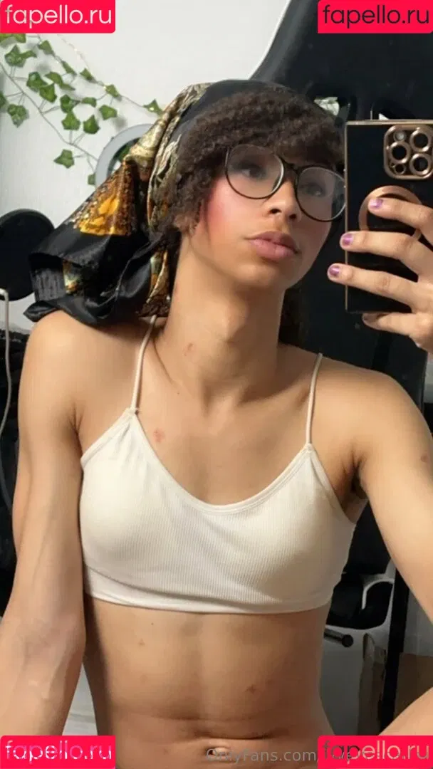 Ivyevescarlet / ivy.eve.scarlet Onlyfans Photo Gallery 