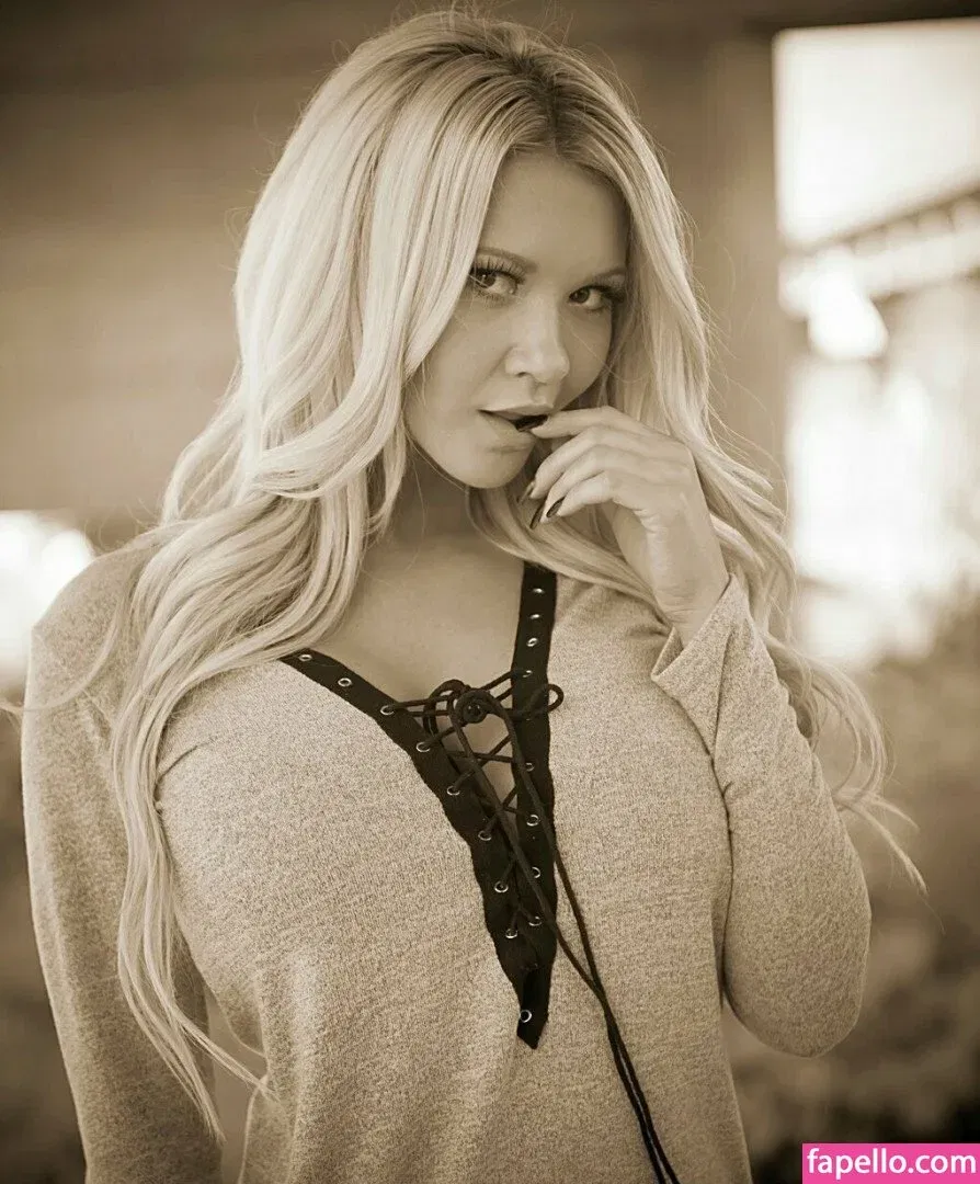 Krystal A Fit / RealKrystalAFit / krystalasfck Onlyfans Photo Gallery 