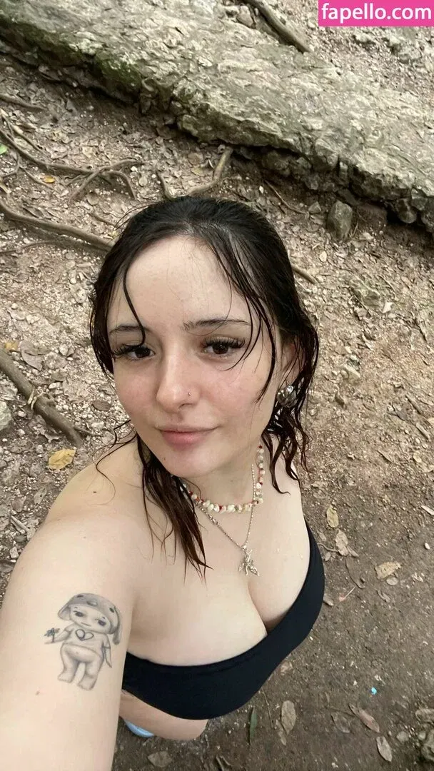 Josseuropa / Yochi / iloveyochi / yochivv Onlyfans Photo Gallery 