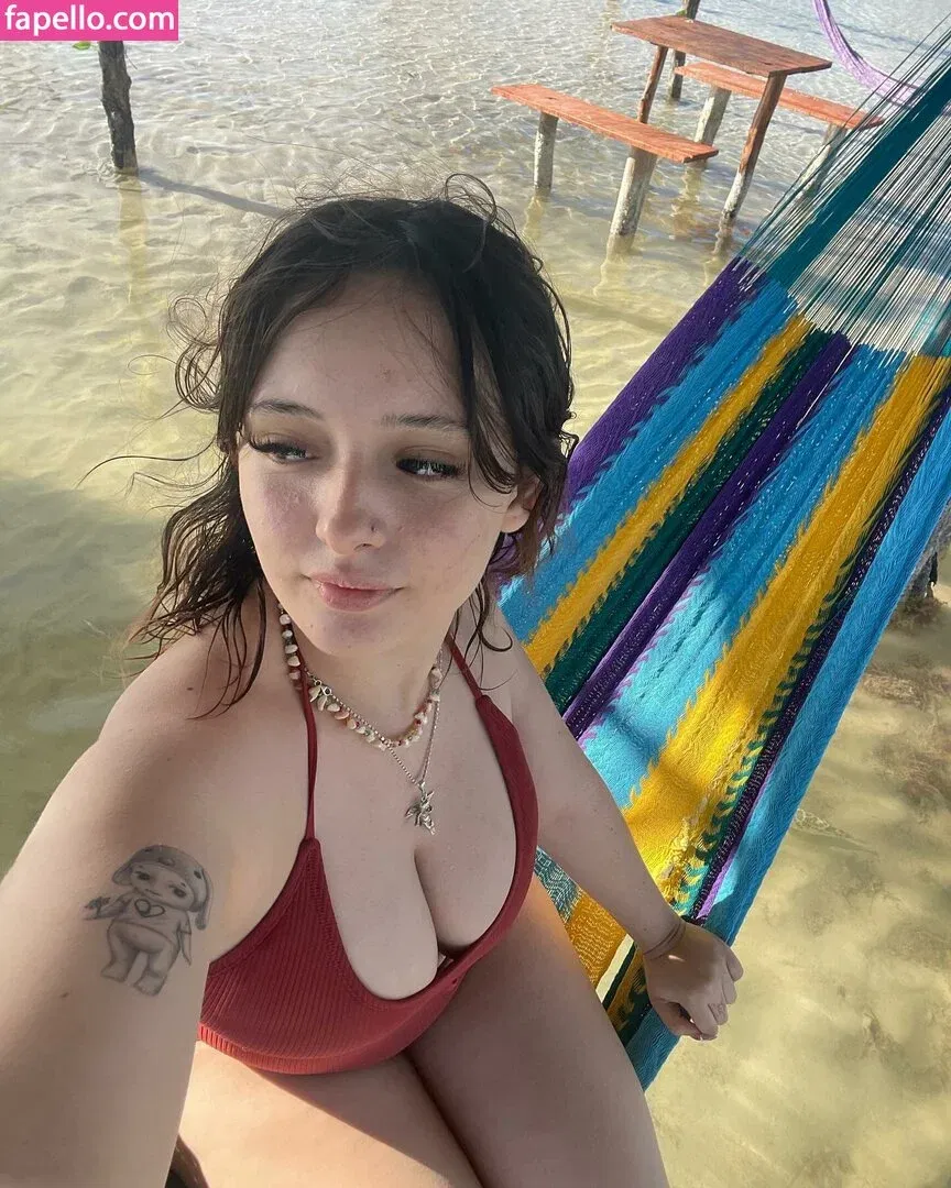 Josseuropa / Yochi / iloveyochi / yochivv Onlyfans Photo Gallery 