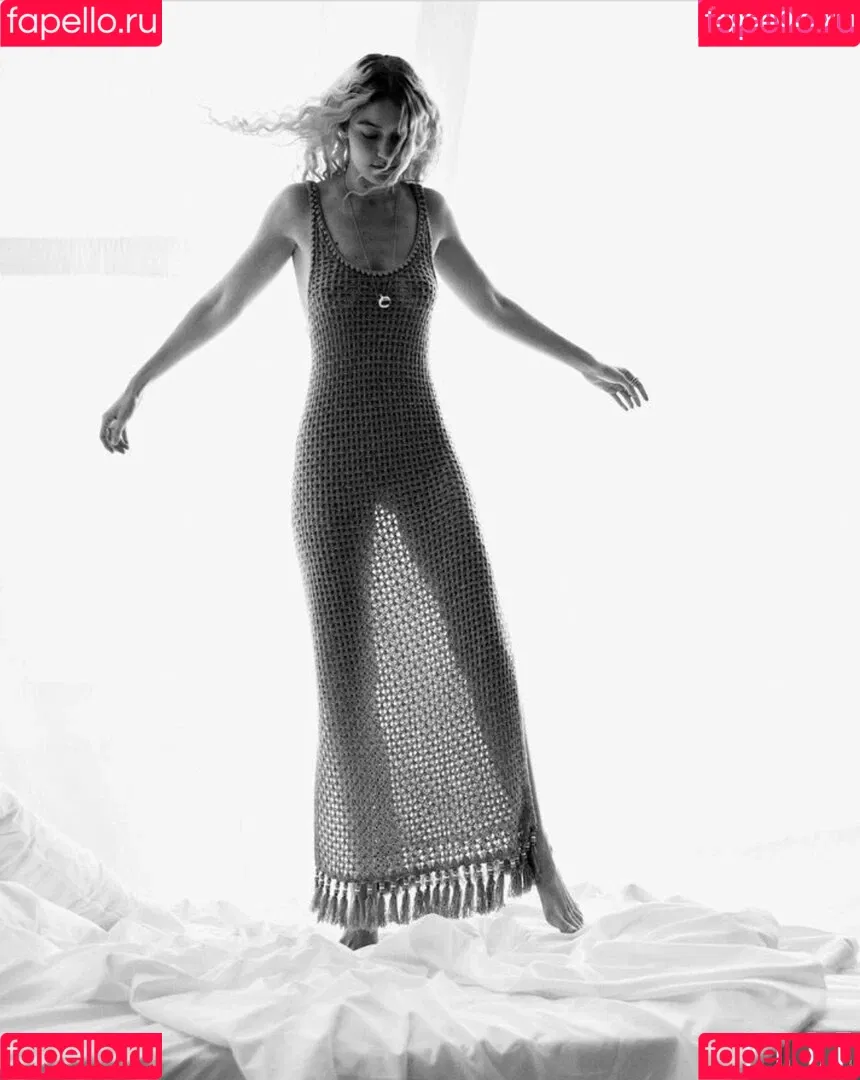 GiGiHadid / Gigi Hadid / aaliyahhadid Onlyfans Photo Gallery 