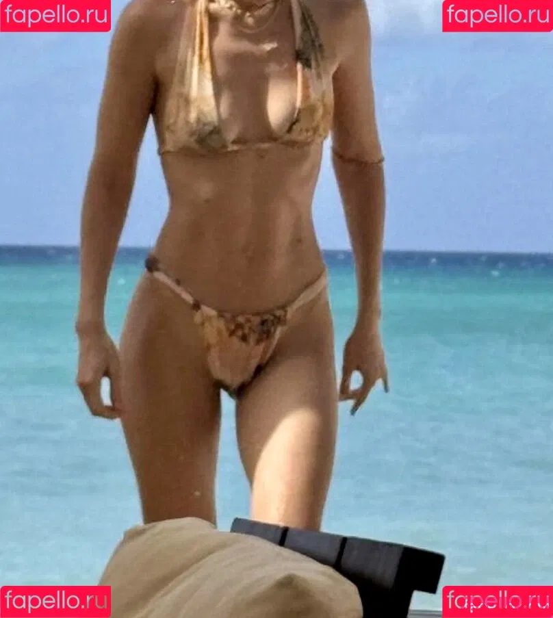 GiGiHadid / Gigi Hadid / aaliyahhadid Onlyfans Photo Gallery 