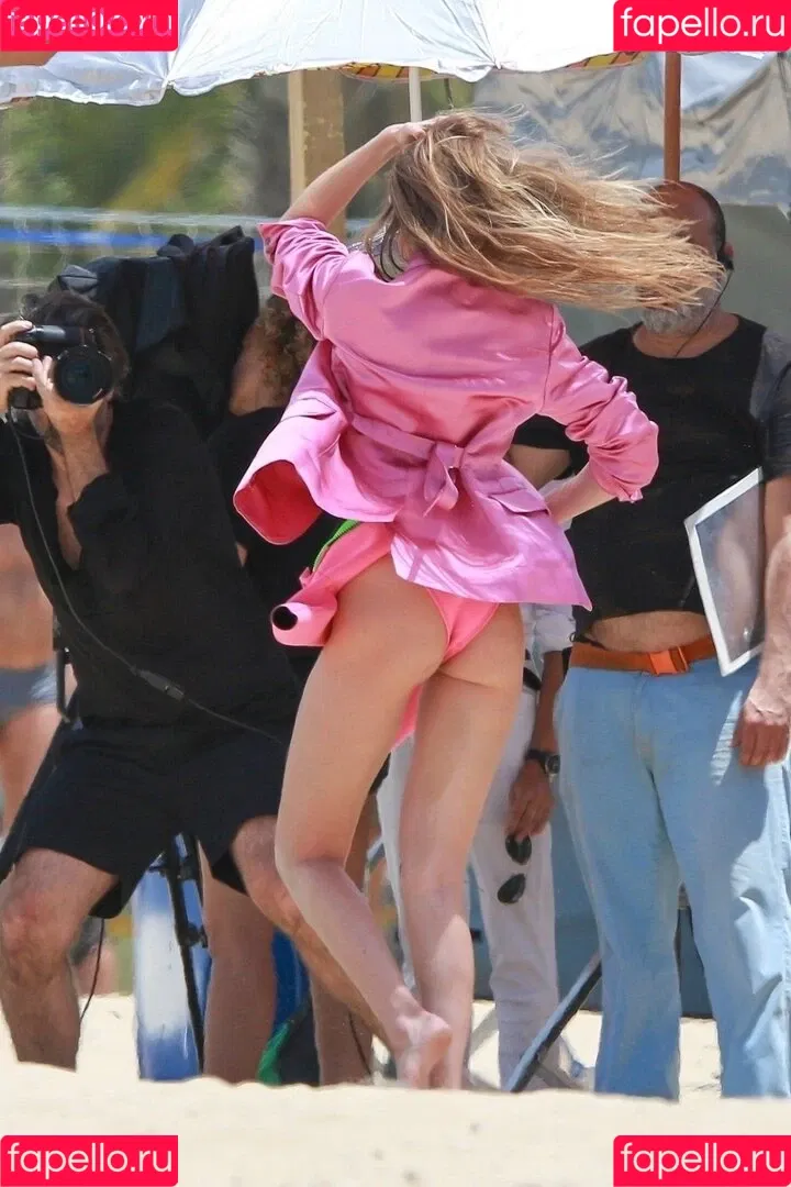 GiGiHadid / Gigi Hadid / aaliyahhadid Onlyfans Photo Gallery 
