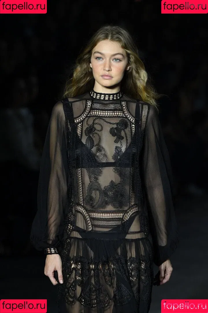 GiGiHadid / Gigi Hadid / aaliyahhadid Onlyfans Photo Gallery 