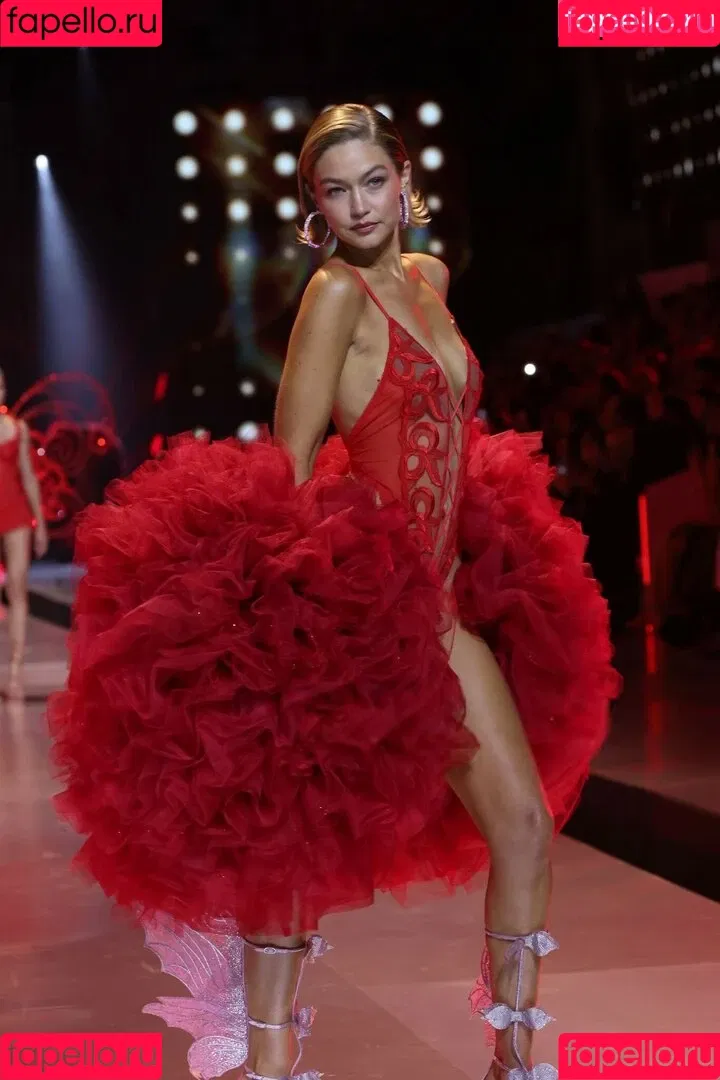 GiGiHadid / Gigi Hadid / aaliyahhadid Onlyfans Photo Gallery 