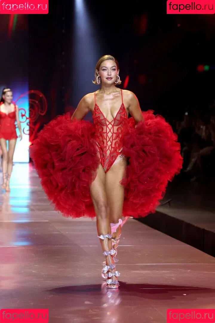 GiGiHadid / Gigi Hadid / aaliyahhadid Onlyfans Photo Gallery 