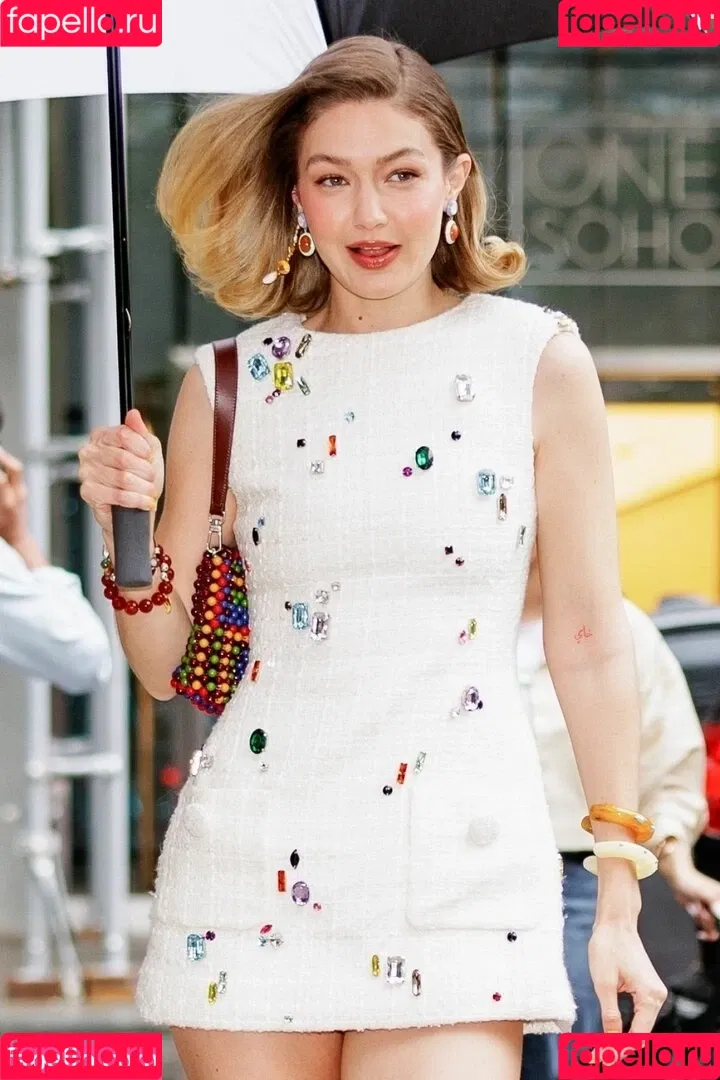 GiGiHadid / Gigi Hadid / aaliyahhadid Onlyfans Photo Gallery 