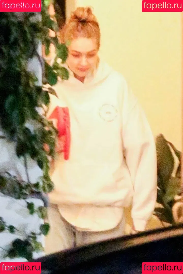 GiGiHadid / Gigi Hadid / aaliyahhadid Onlyfans Photo Gallery 
