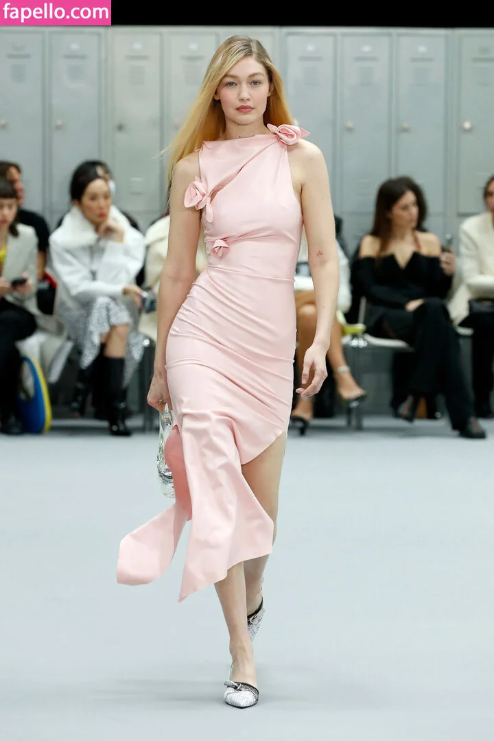 GiGiHadid / Gigi Hadid / aaliyahhadid Onlyfans Photo Gallery 