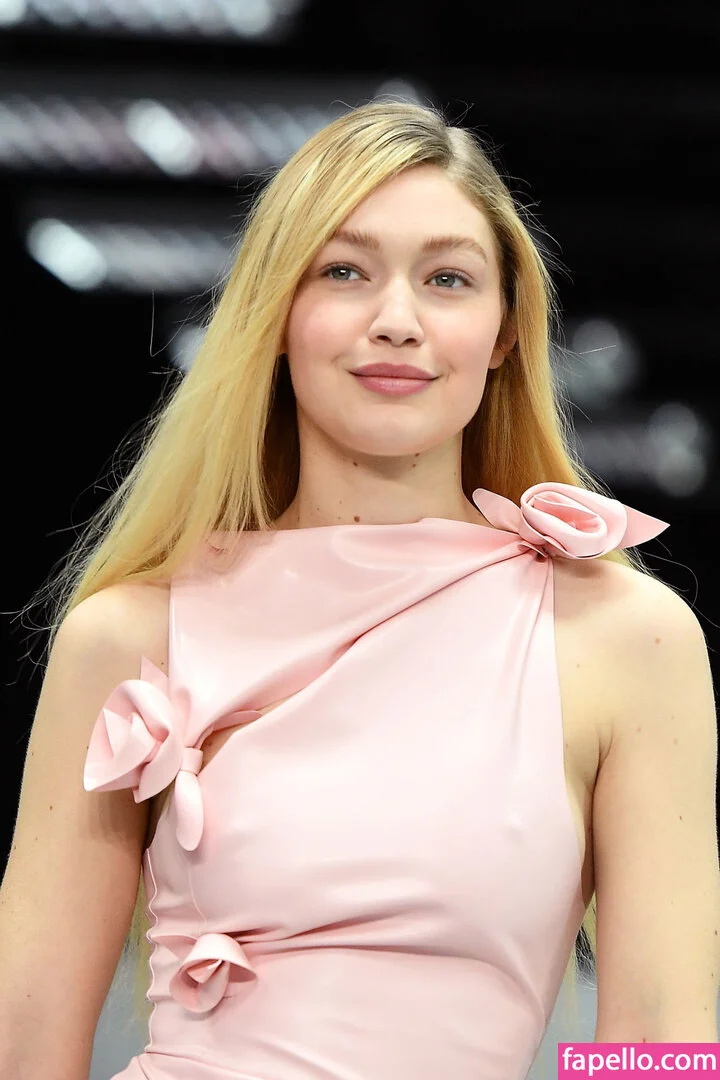 GiGiHadid / Gigi Hadid / aaliyahhadid Onlyfans Photo Gallery 