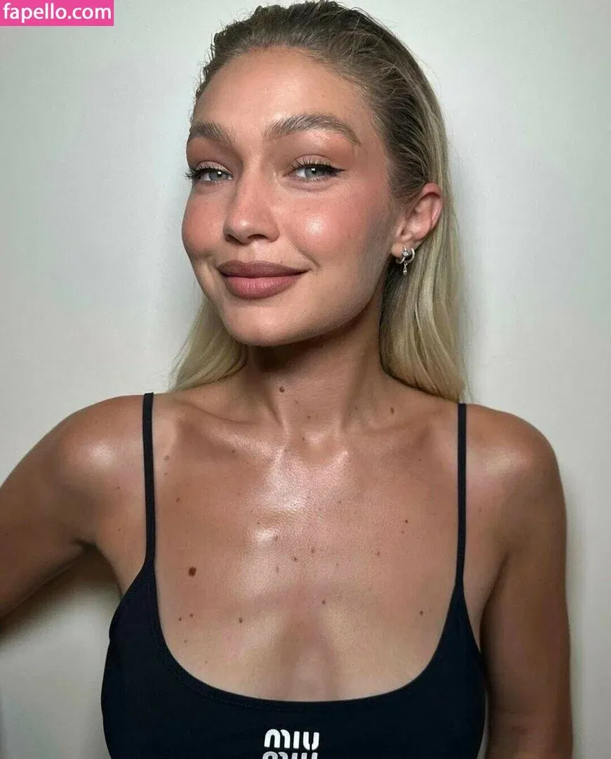 GiGiHadid / Gigi Hadid / aaliyahhadid Onlyfans Photo Gallery 