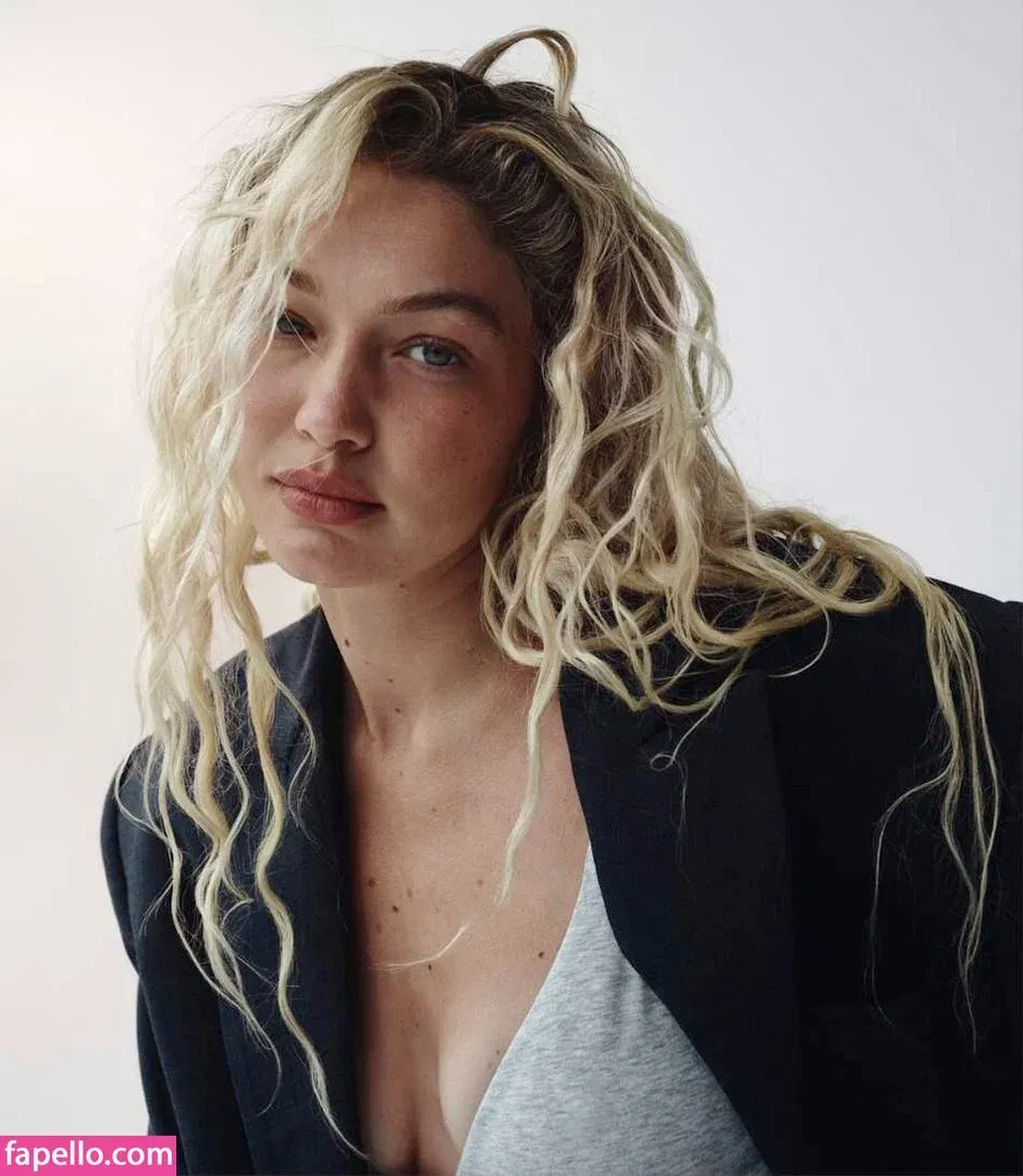 GiGiHadid / Gigi Hadid / aaliyahhadid Onlyfans Photo Gallery 