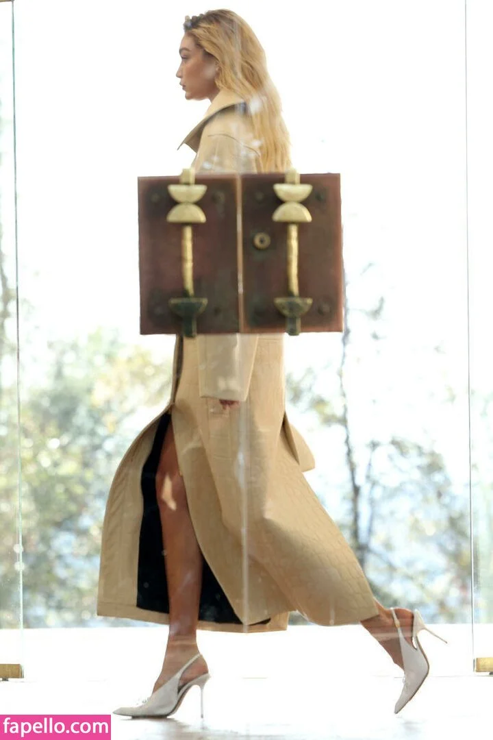 GiGiHadid / Gigi Hadid / aaliyahhadid Onlyfans Photo Gallery 