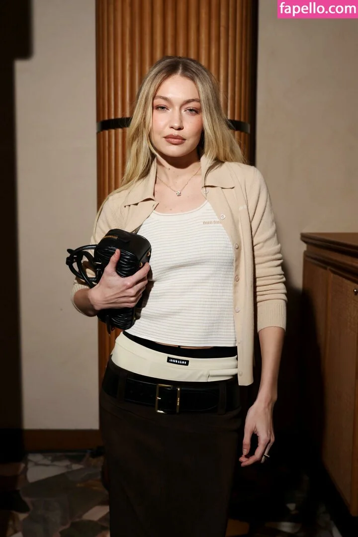 GiGiHadid / Gigi Hadid / aaliyahhadid Onlyfans Photo Gallery 