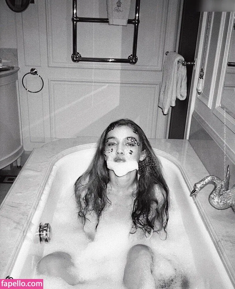 GiGiHadid / Gigi Hadid / aaliyahhadid Onlyfans Photo Gallery 