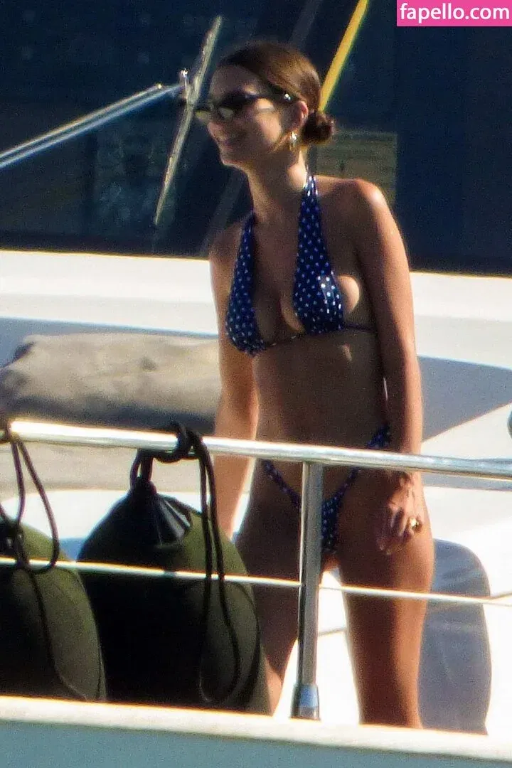 GiGiHadid / Gigi Hadid / aaliyahhadid Onlyfans Photo Gallery 