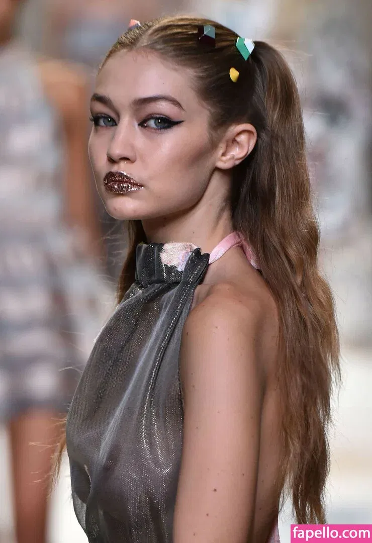 GiGiHadid / Gigi Hadid / aaliyahhadid Onlyfans Photo Gallery 