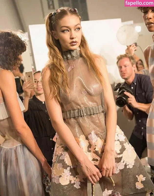 GiGiHadid / Gigi Hadid / aaliyahhadid Onlyfans Photo Gallery 