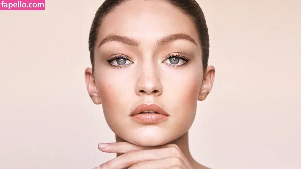 GiGiHadid / Gigi Hadid / aaliyahhadid Onlyfans Photo Gallery 