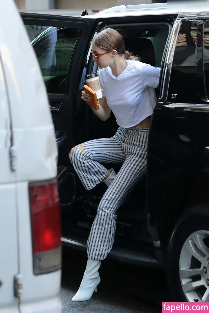 GiGiHadid / Gigi Hadid / aaliyahhadid Onlyfans Photo Gallery 