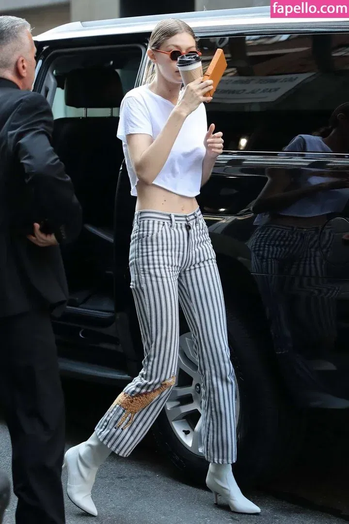 GiGiHadid / Gigi Hadid / aaliyahhadid Onlyfans Photo Gallery 