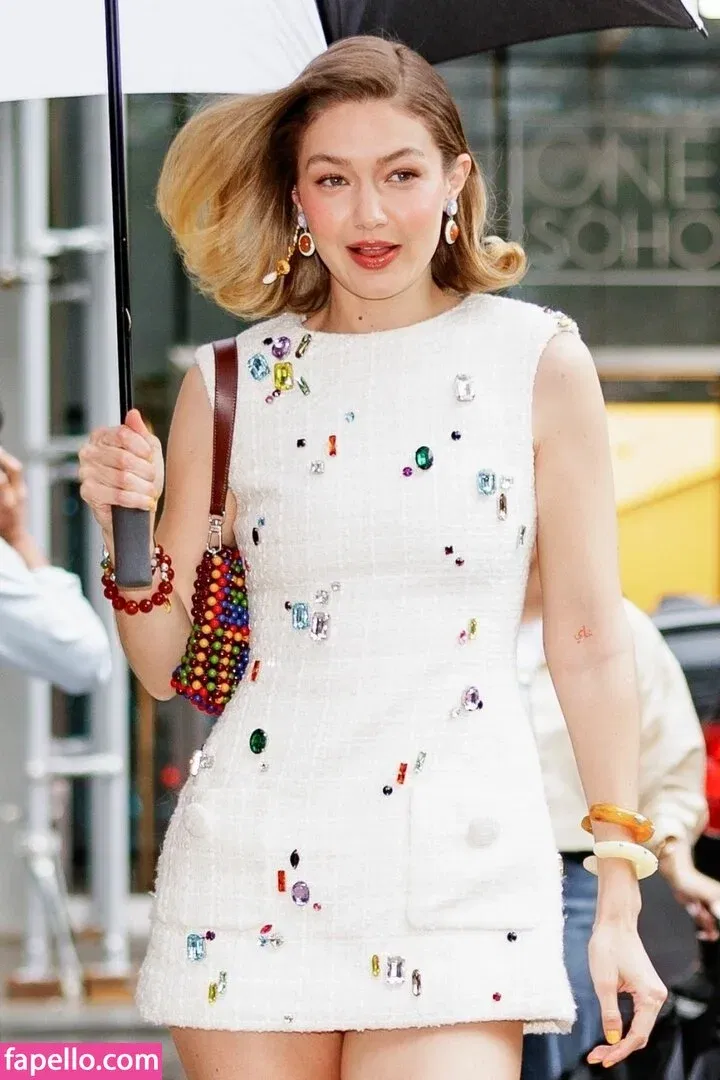 GiGiHadid / Gigi Hadid / aaliyahhadid Onlyfans Photo Gallery 