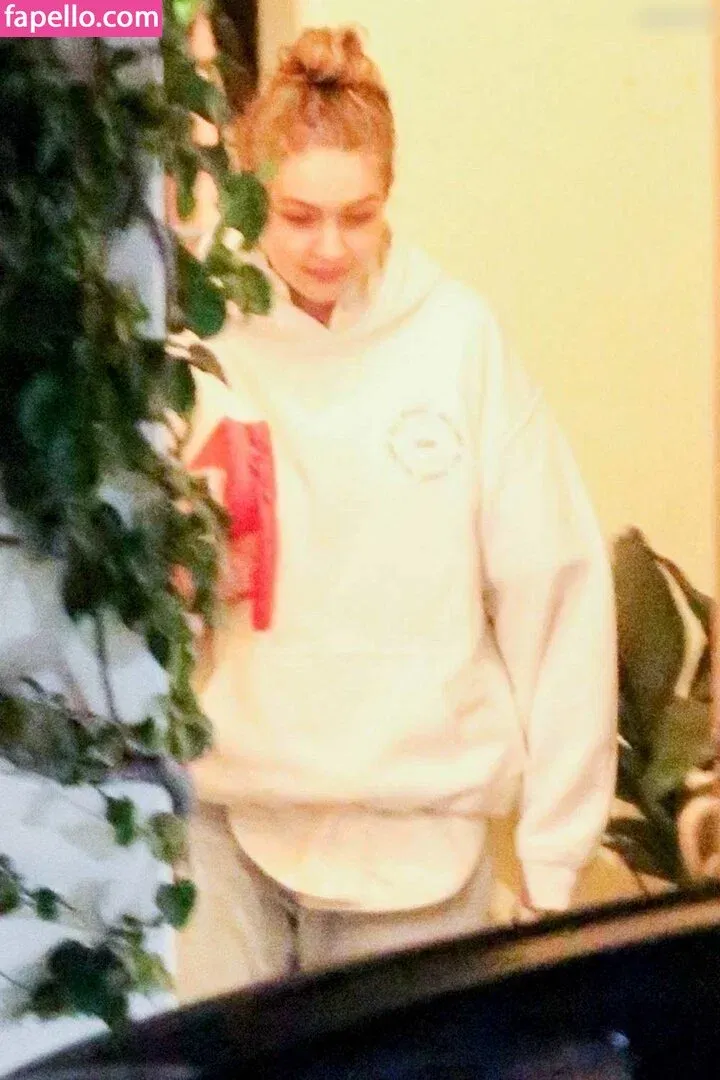 GiGiHadid / Gigi Hadid / aaliyahhadid Onlyfans Photo Gallery 