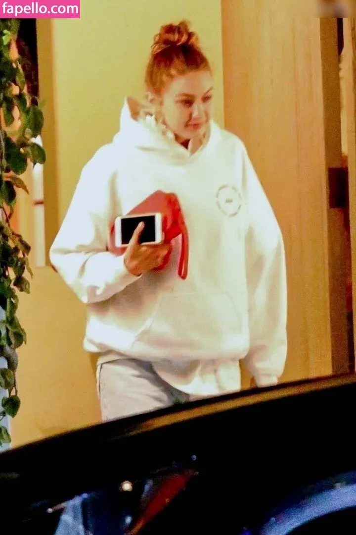 GiGiHadid / Gigi Hadid / aaliyahhadid Onlyfans Photo Gallery 