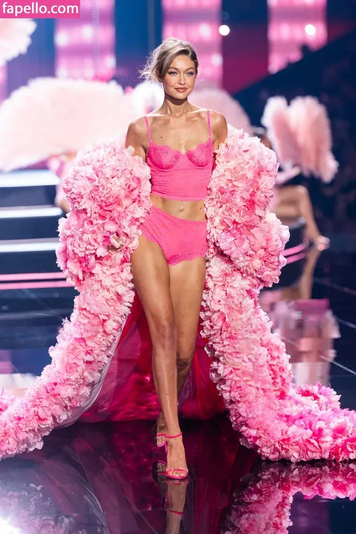 GiGiHadid / Gigi Hadid / aaliyahhadid Onlyfans Photo Gallery 