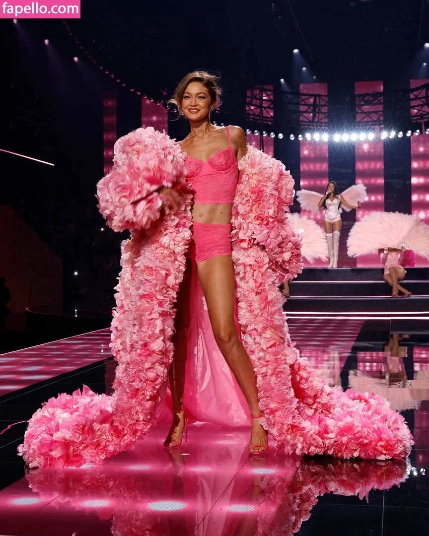 GiGiHadid / Gigi Hadid / aaliyahhadid Onlyfans Photo Gallery 