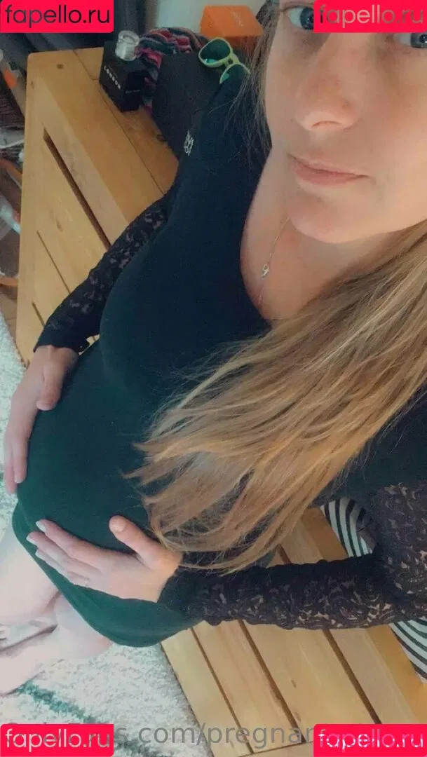 pregnant-step-sister / pregnantstepsister_ Onlyfans Photo Gallery 