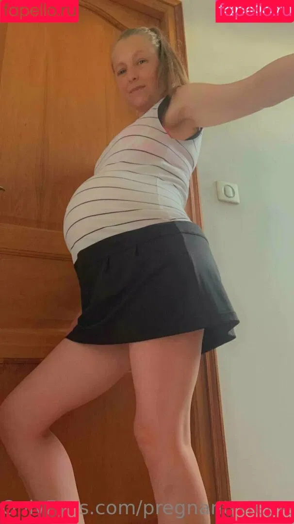 pregnant-step-sister / pregnantstepsister_ Onlyfans Photo Gallery 