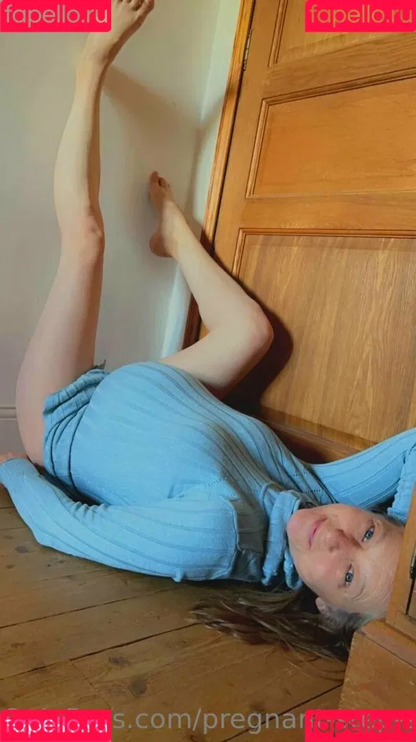 pregnant-step-sister / pregnantstepsister_ Onlyfans Photo Gallery 