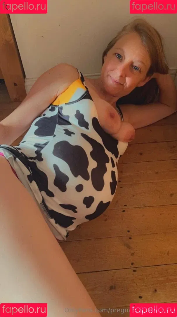 pregnant-step-sister / pregnantstepsister_ Onlyfans Photo Gallery 