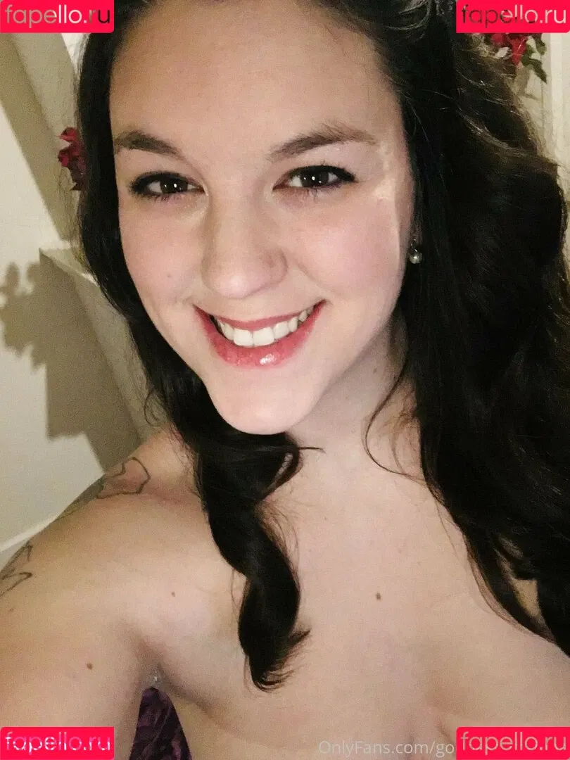 CoraBorealis / YourCora / loveyourcora Onlyfans Photo Gallery 