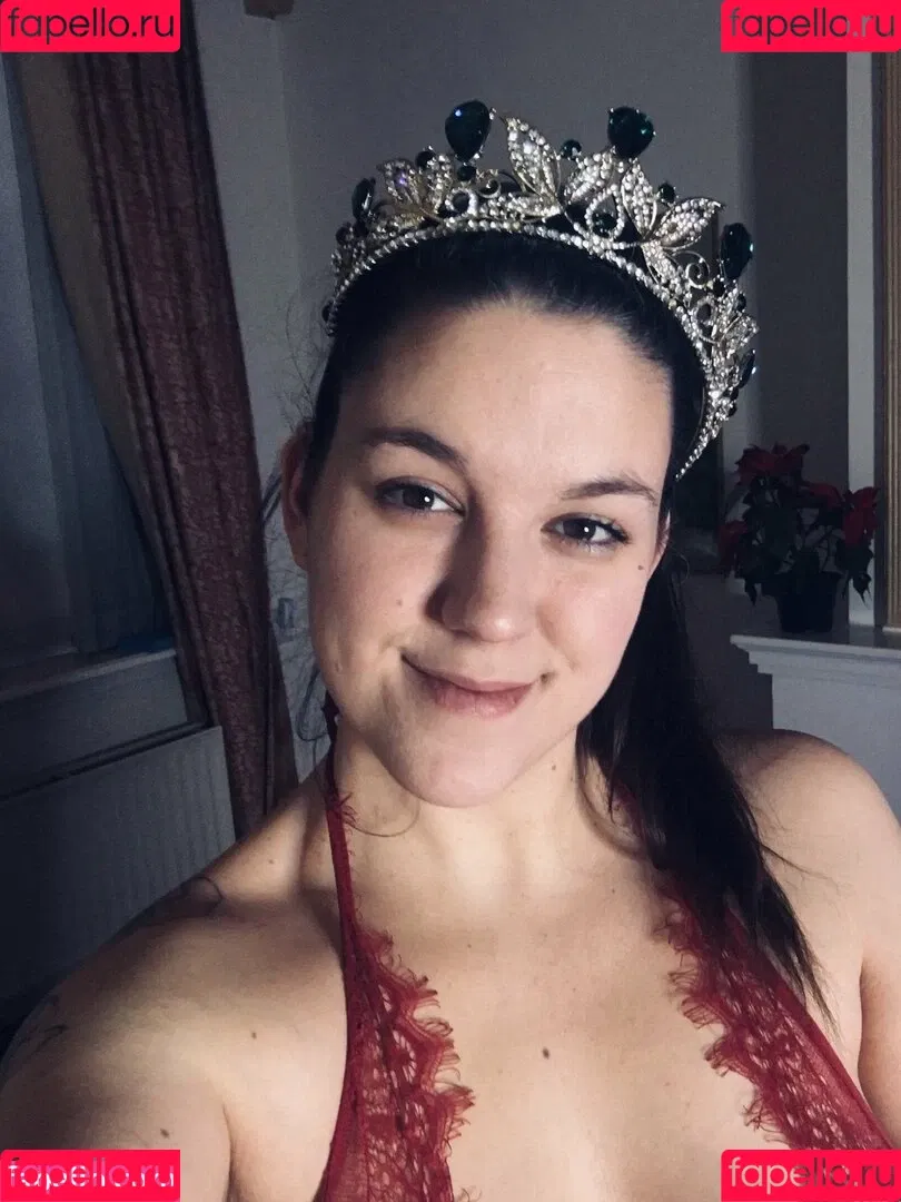 CoraBorealis / YourCora / loveyourcora Onlyfans Photo Gallery 