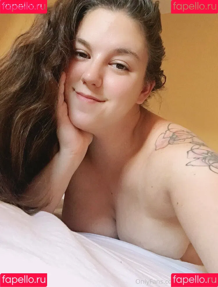 CoraBorealis / YourCora / loveyourcora Onlyfans Photo Gallery 
