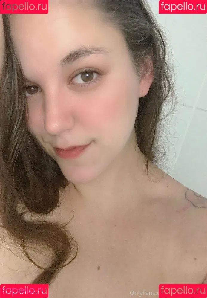 CoraBorealis / YourCora / loveyourcora Onlyfans Photo Gallery 