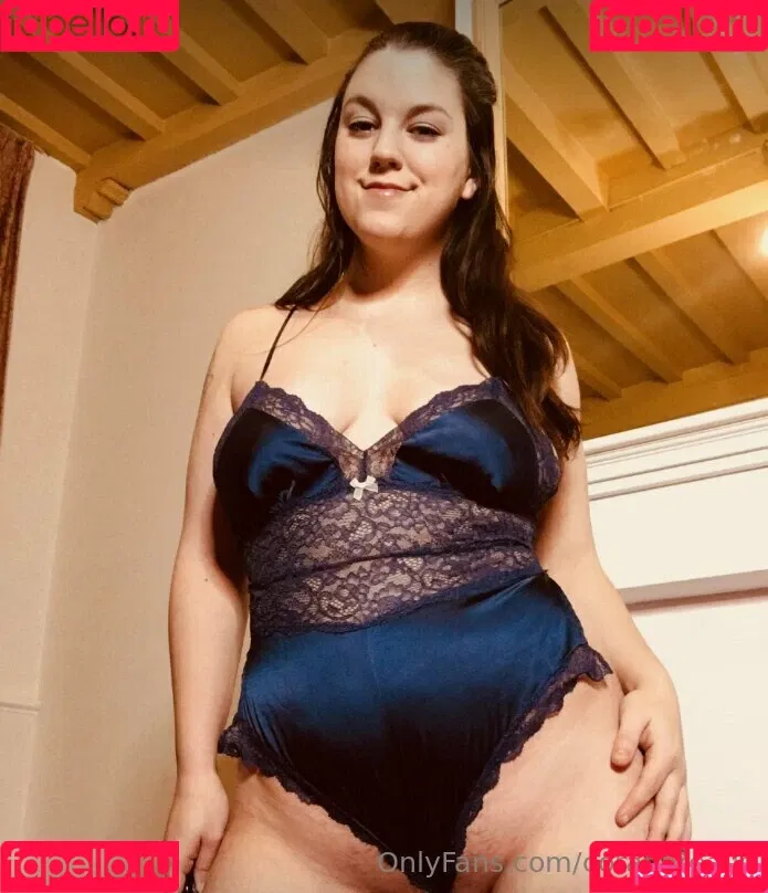 CoraBorealis / YourCora / loveyourcora Onlyfans Photo Gallery 