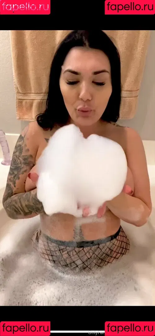 tatted_baddie69 / tattedbaddiewiththefatty Onlyfans Photo Gallery 