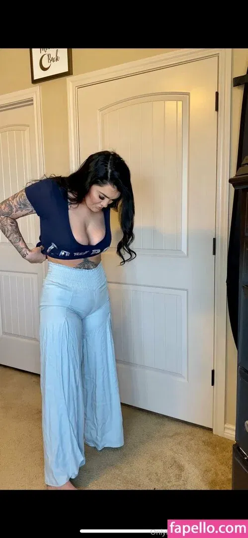 tatted_baddie69 / tattedbaddiewiththefatty Onlyfans Photo Gallery 