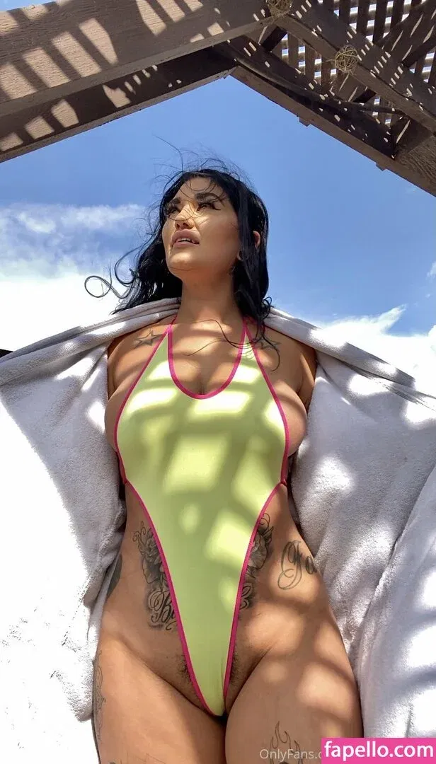 tatted_baddie69 / tattedbaddiewiththefatty Onlyfans Photo Gallery 