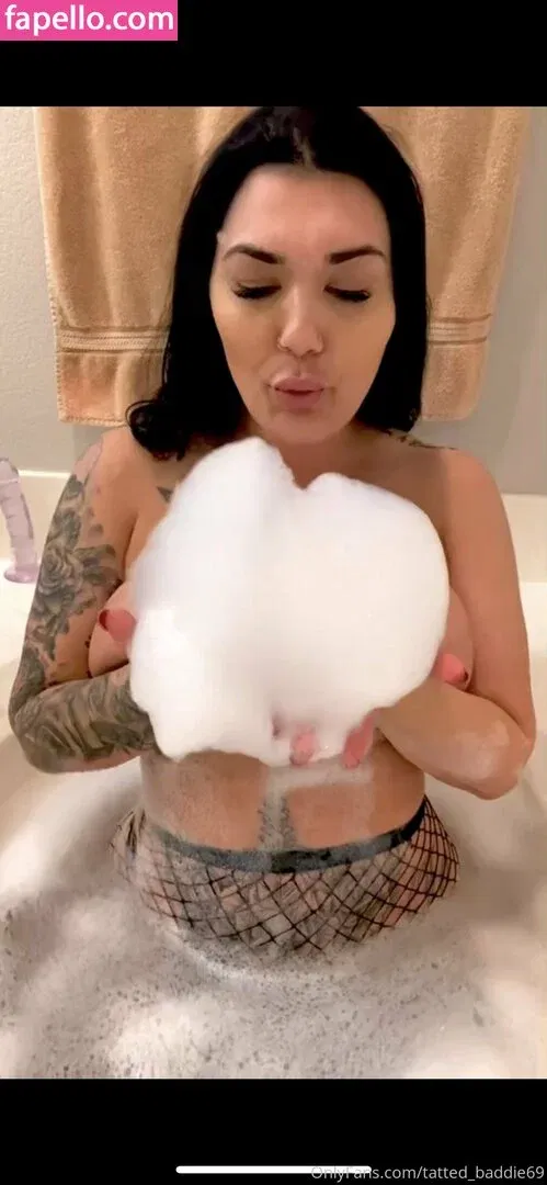 tatted_baddie69 / tattedbaddiewiththefatty Onlyfans Photo Gallery 