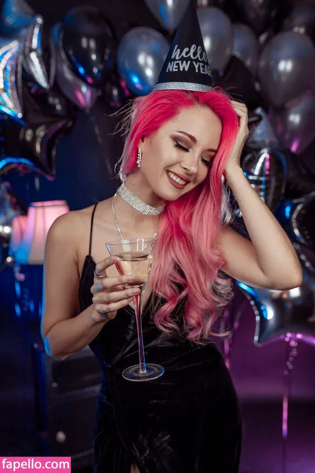 HendoArt / LewdoArt Onlyfans Photo Gallery 