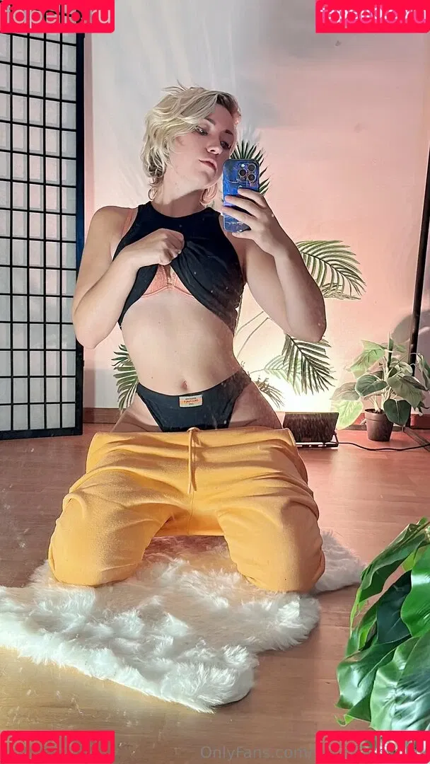 Satiella / its.satiella / satiellacosplay Onlyfans Photo Gallery 