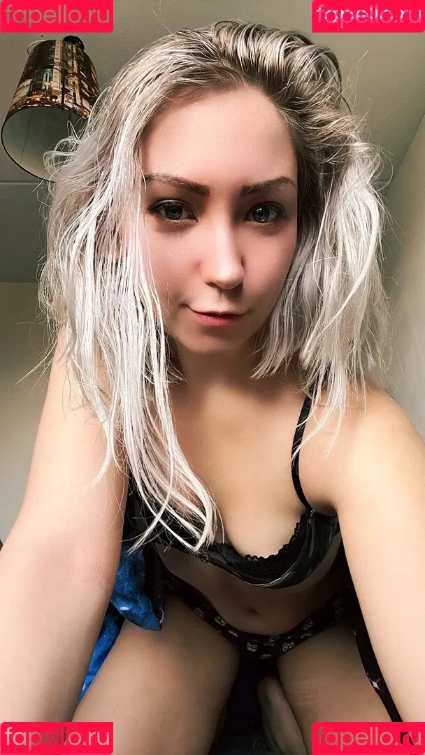 Satiella / its.satiella / satiellacosplay Onlyfans Photo Gallery 
